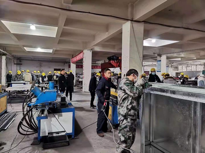 热烈欢迎河南工业大学师生到我司参观学习！